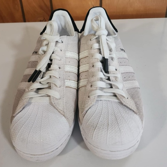 ADIDAS Superstar Snakeskin Chalk White Men's Sneaker Sz. 9 EUC - Picture 10 of 10